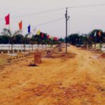 Plots in Lucknow